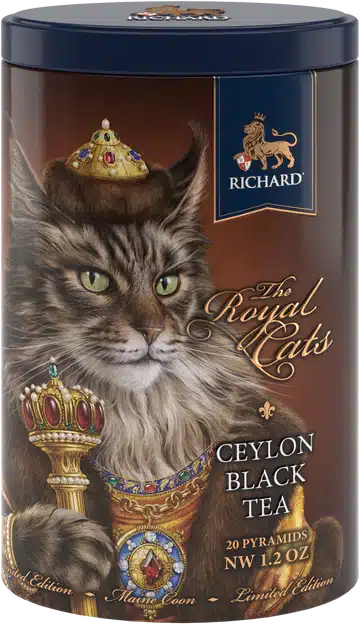 ロイヤルファミリーの肖像画風に描かれた猫の目インク＾ンの紅茶缶