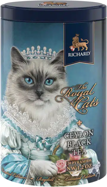 ロイヤルファミリー風のラグドール猫の絵が描かれた紅茶缶